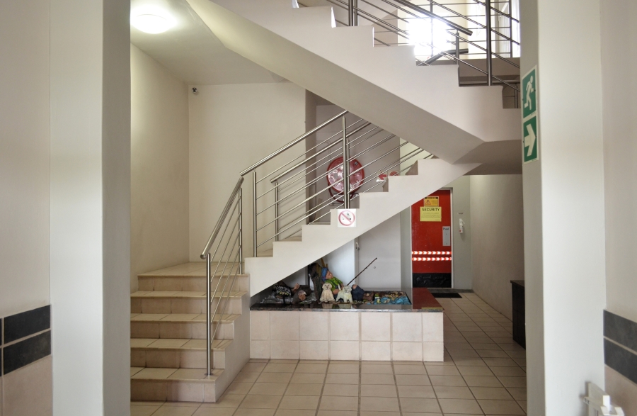 2 Bedroom Property for Sale in Strand Central Western Cape